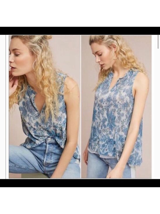 Anthropologie Tops - Anthropologie Vanessa Virginia Grand Cayman Metallic Floral Top